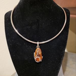 GENUINE AMBER PENDANT